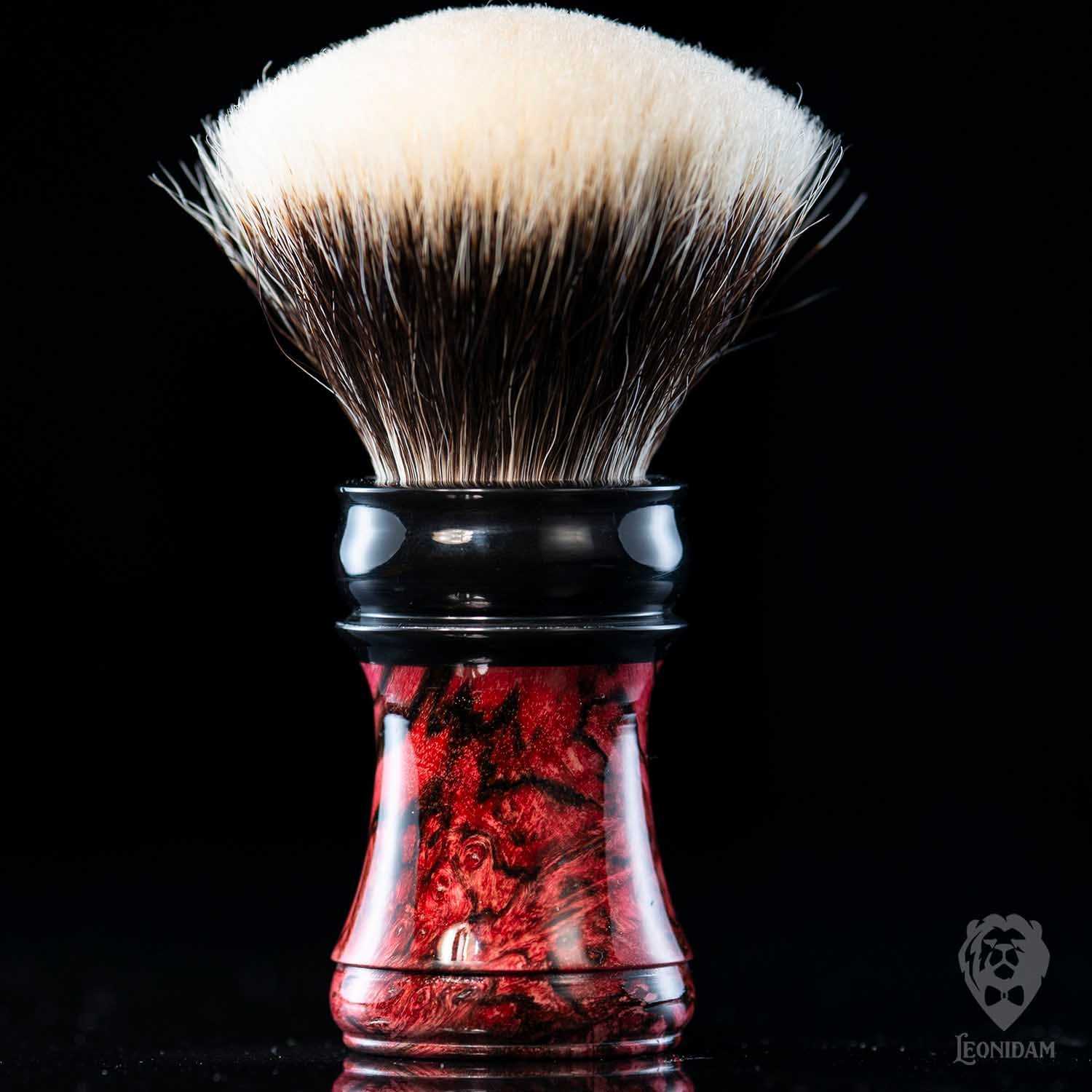 Wooden Shaving Brush "Vanitis" in reddish stabilized briar and dark resin