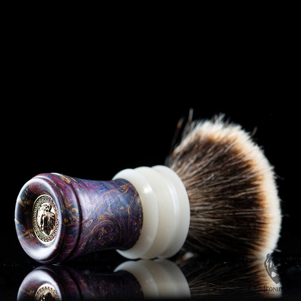 Handmade Shaving Brush "Virtus" in stabilized briar wood and resin